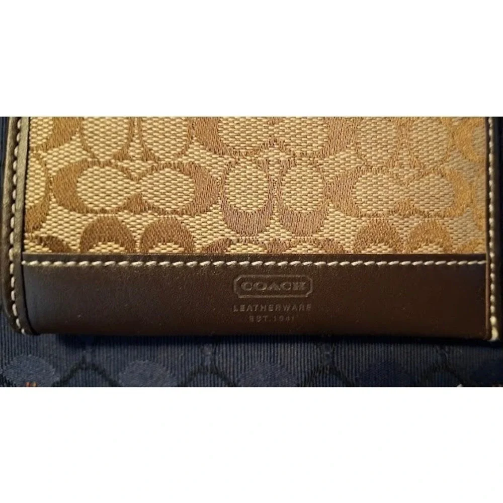 Coach signature mini